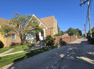 5015 N Monitor Ave, Chicago, IL 60630