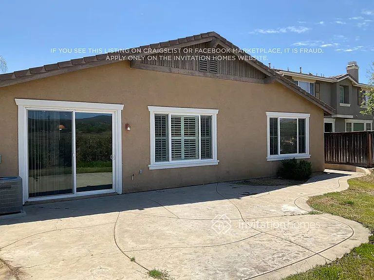 34091 Pamplona Ave — Photo 13