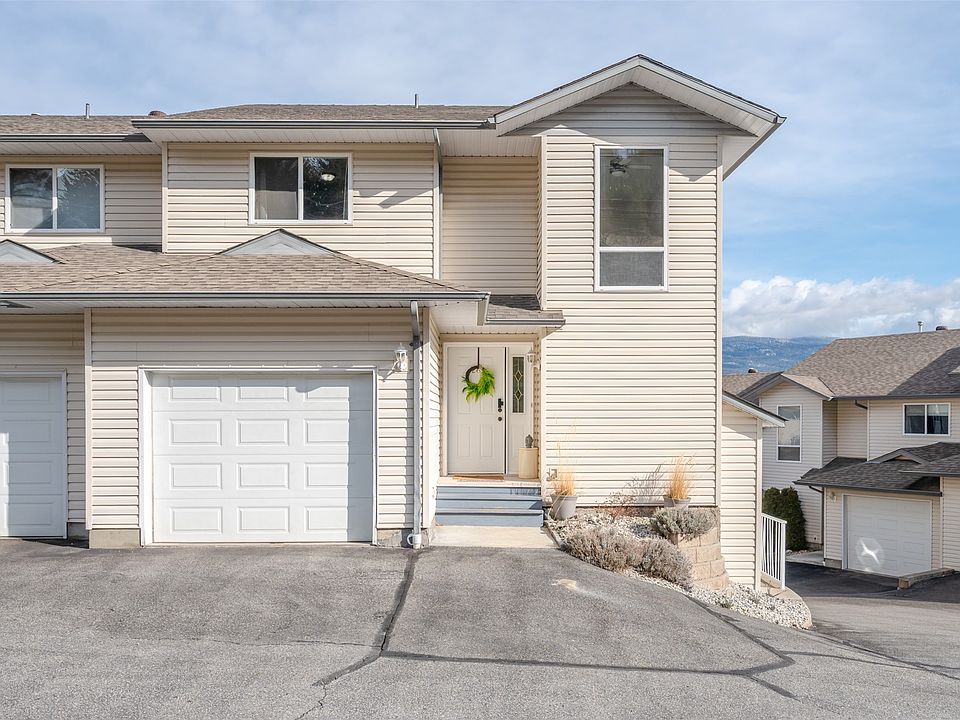 1st image of 7915 Hespeler Rd #26