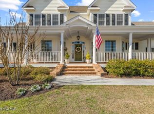 100 Grey Moss Ct, Hampstead, NC 28443