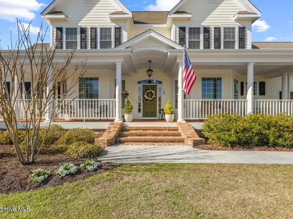 100 Grey Moss Court, Hampstead, NC 28443
