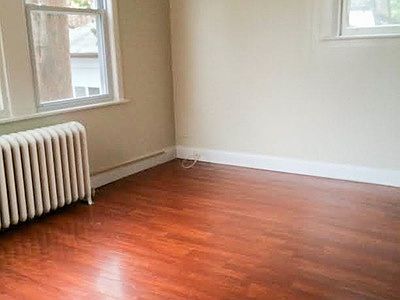 3rd image of 58 Melrose Ave APT 3