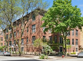 2911 N Pine Grove Ave #3, Chicago, IL 60657