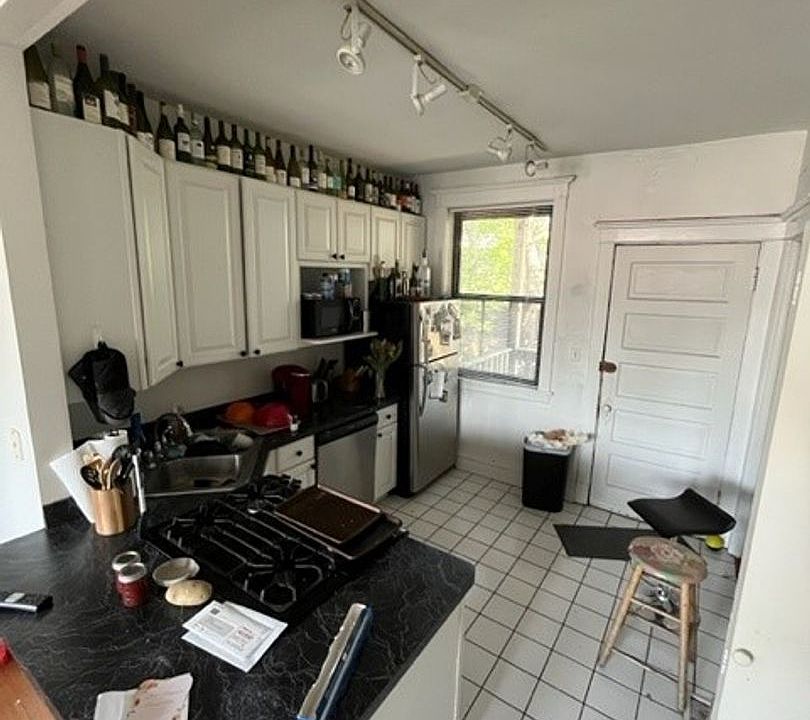 1st image of 3700 N Paulina St #1710-1