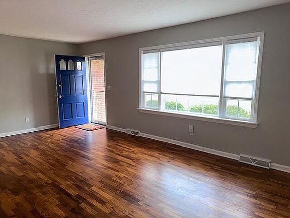 4th image of 529 Timothy Dr