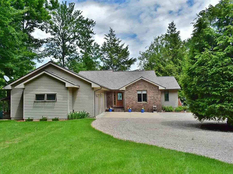 1st image of 1607 N West Torch Lake Dr