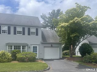 Windermere East, Madison, CT 06443