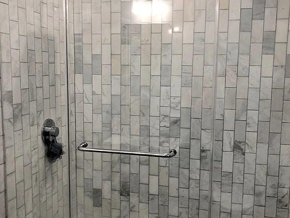 4th image of 150 W Broadway Unit 208