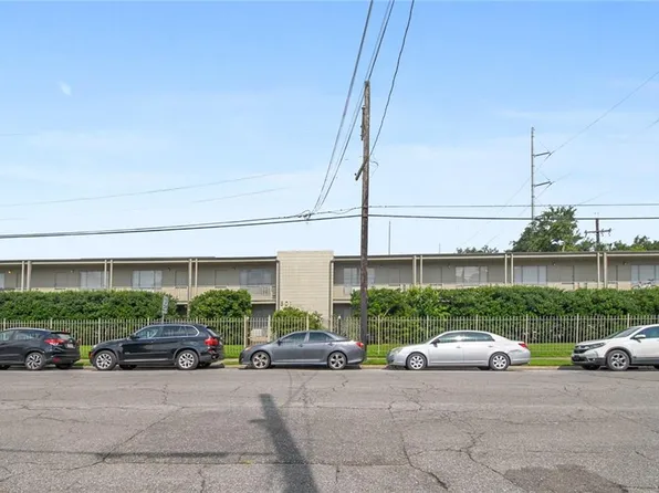 801 Henry Clay Ave APT 203, New Orleans, LA 70118