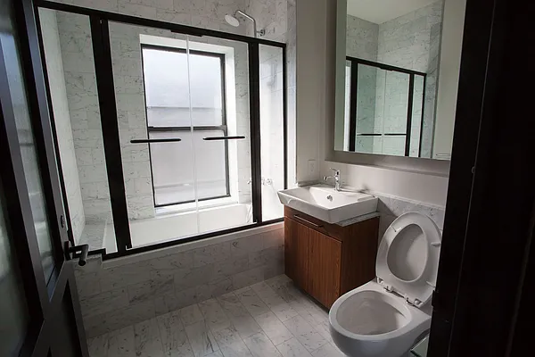 Rented by Living Room NY Corp | media 40