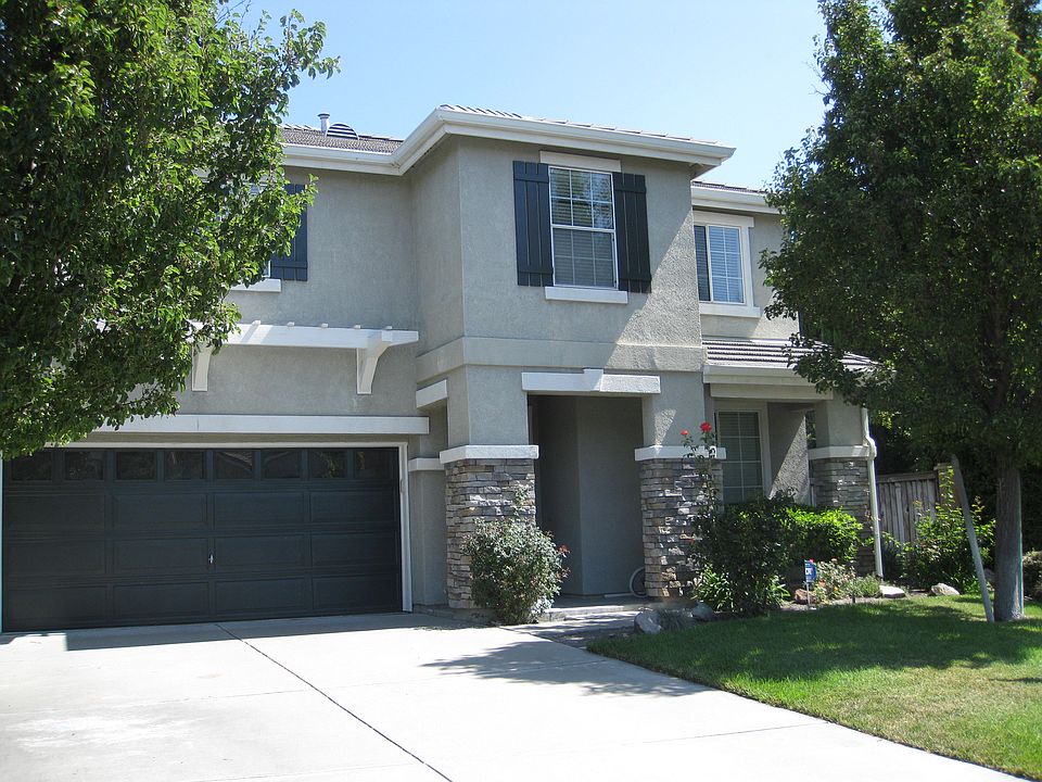 2nd image of 513 Pyramid Ct
