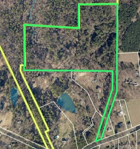 2nd image of 2851 Miranda Rd