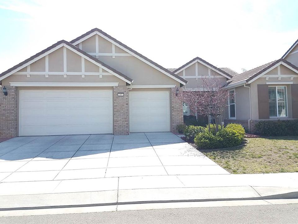 1st image of 307 Myrtle Ln