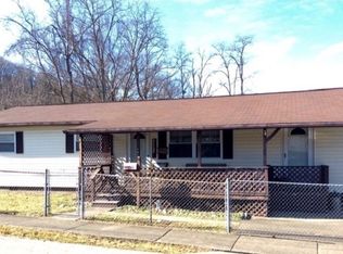1348 Yoak Ave, Barboursville, WV 25504
