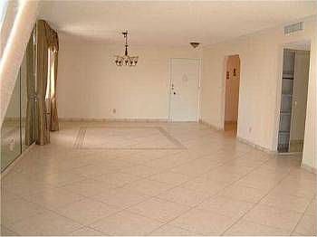 4th image of 1601 S Ocean Dr APT 704