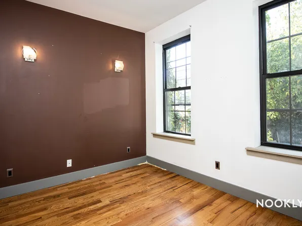 81a Cornelia Street image 1 of 19