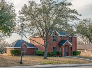 609 Prestonwood Trl, Desoto, TX 75115