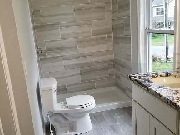 4th image of 22821 Sycamore Dr