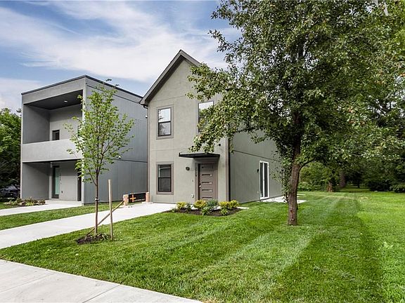 4th image of 3320 Tracy Ave