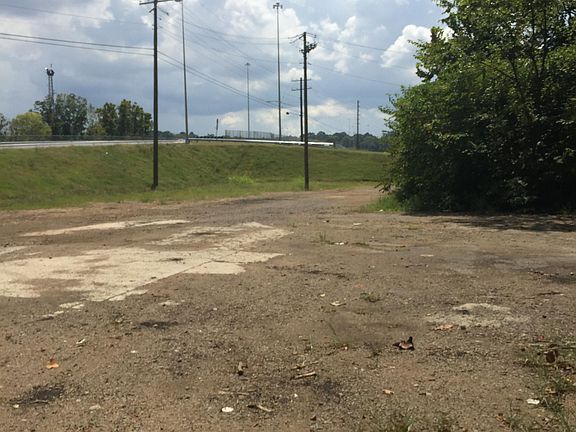 Property starts right off of Arkadelphia Rd