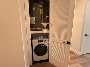 500-501 Communipaw Ave #403, Jersey City, NJ 07304