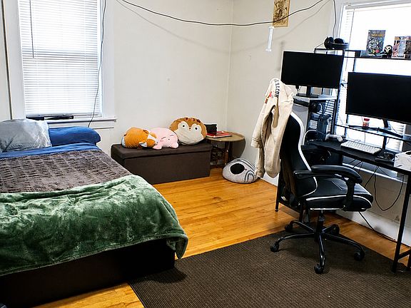 4th image of 71 Pine St #A
