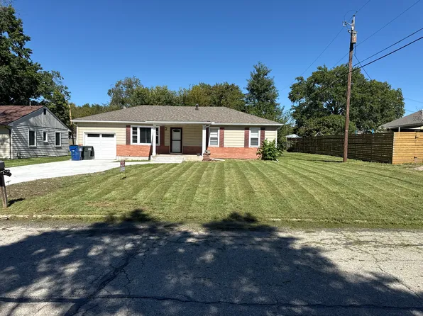 812 Greever Ter, Lawrence, KS 66046