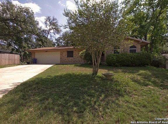 2nd image of 4730 Lorelei Dr
