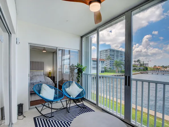 410 Wilma Cir APT 204, Riviera Beach, FL 33404