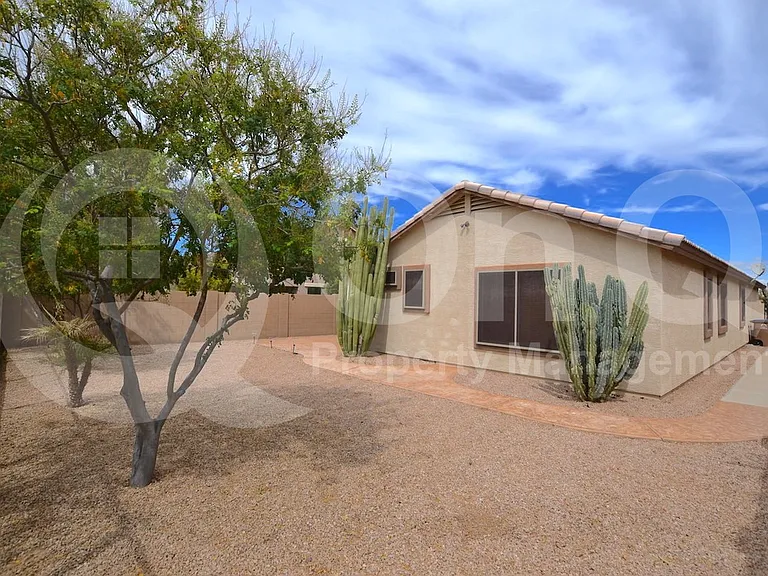 21317 E Via Del Palo — Photo 18