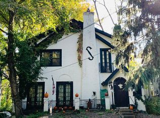 322 N Bompart Ave, Saint Louis, MO 63119