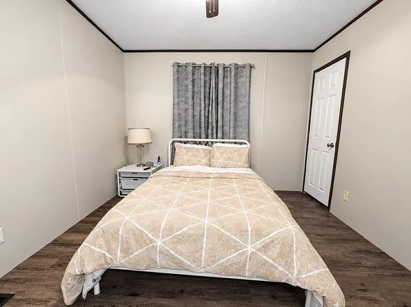 5301 E McKinney St Trailer 249, Denton, TX 76208