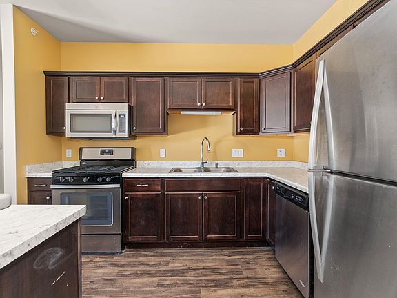 4th image of 5192 Sassafras Dr #203