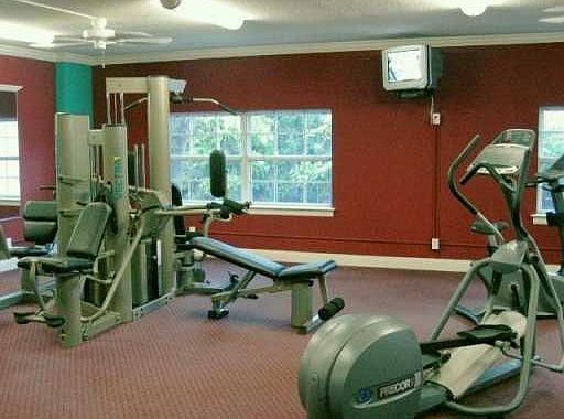 4th image of 1750 Saint Charles Ave APT 239