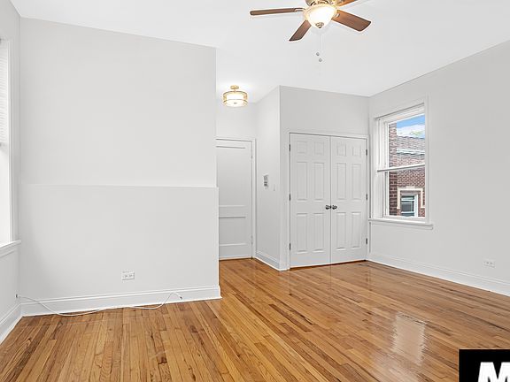 5th image of 2146 W Berteau Ave APT 3W