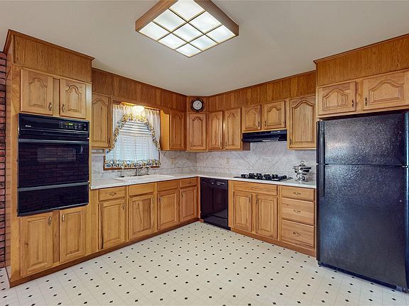 5th image of 31 Rose Street