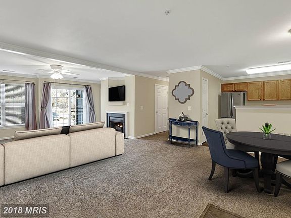 4th image of 1972 Scotts Crossing Way APT 103