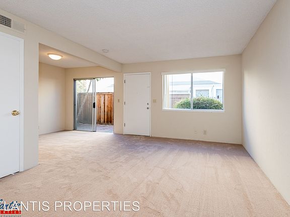 3rd image of 381 San Miguel Ct APT 03