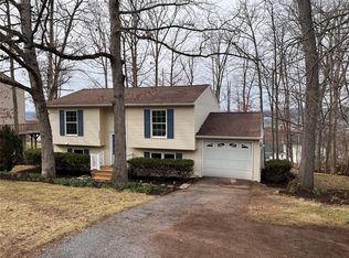 2260 W Mountain Ave, South Williamsport, PA 17702