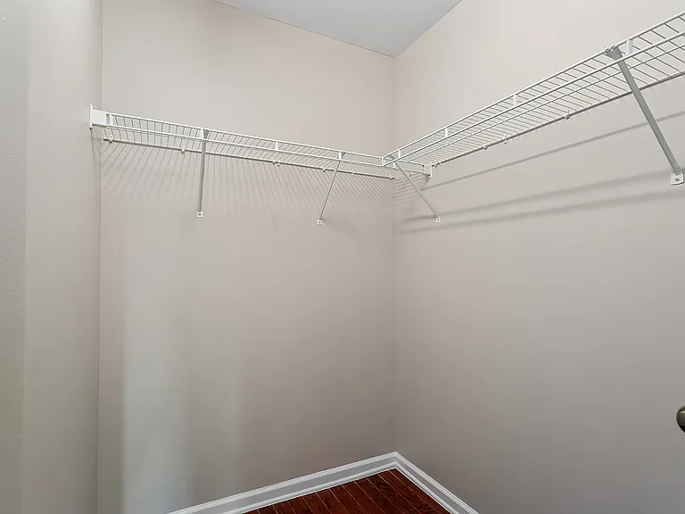 10028 Blackwell Dr — Photo 27