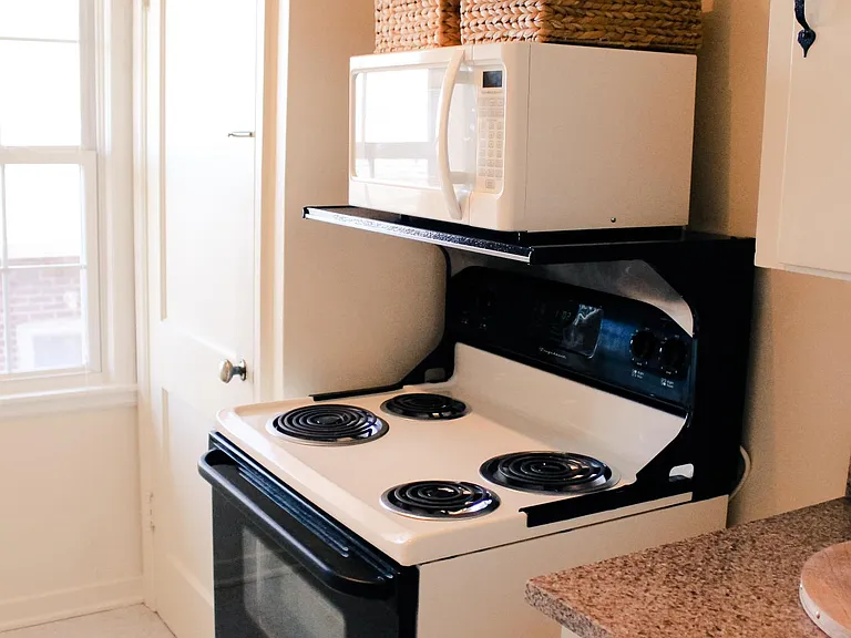 Microwave & Stove