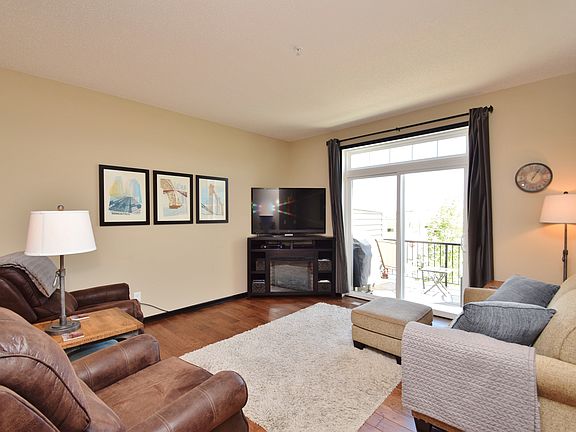 3rd image of 8089 Kirkwood Ln N #79
