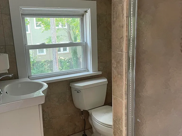 103 Pavilion Ave — Photo 12