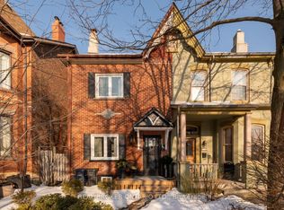157 Lippincott St, Toronto, ON M5S2P3