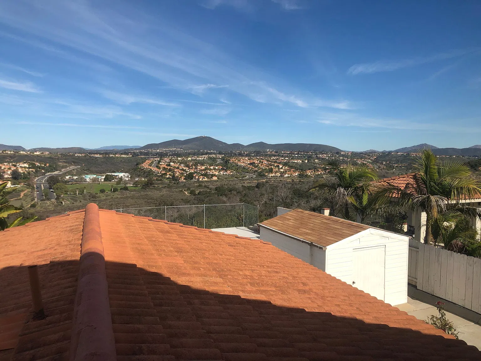 5 bed, 3.5 bath, 2760 sqft, $4,950 — Photo 4