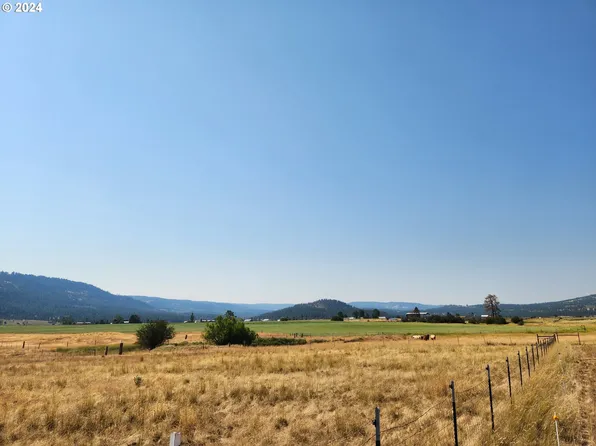1002 N 15th Ave, Elgin, OR 97827