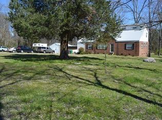 13515 Steele Creek Rd, Charlotte, NC 28273