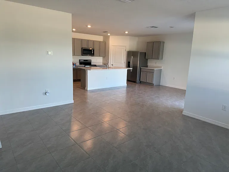 7232 Broad River Ave — Photo 3