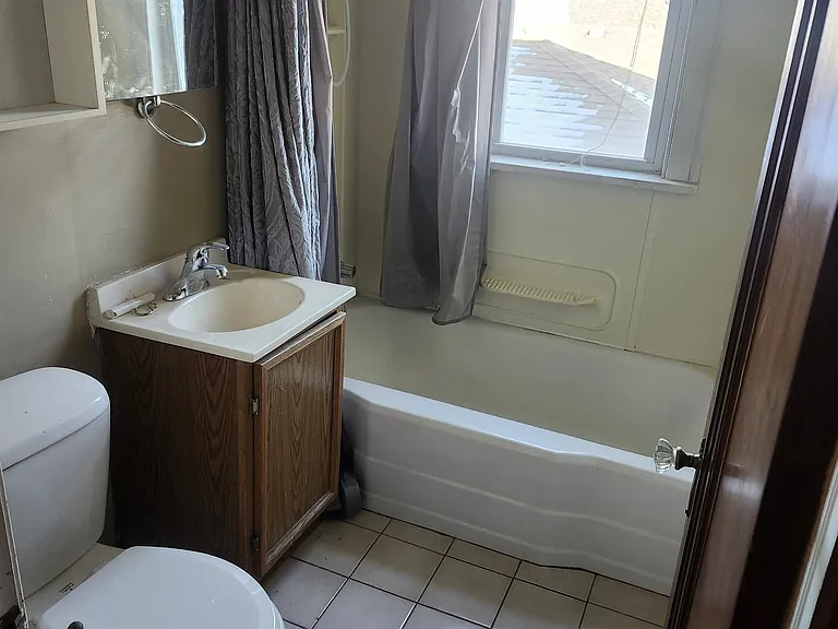 4249 Hohman Ave #2B — Photo 7