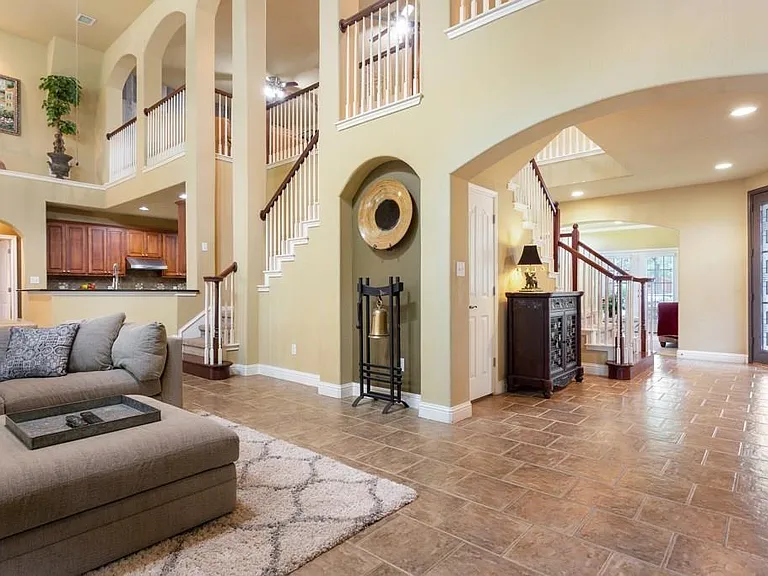 1442 River Forest Dr — Photo 9